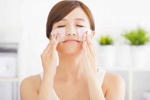 Mẹo chăm sóc da vào mùa hè cho bạn làn da tươi tắn, mịn màng